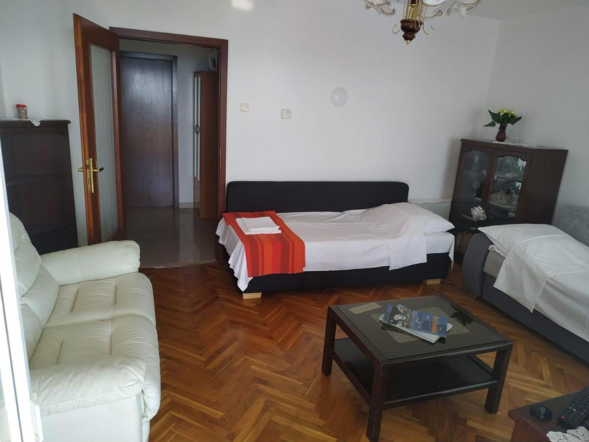 Apartments Marino Нови Винодолски Екстериор снимка