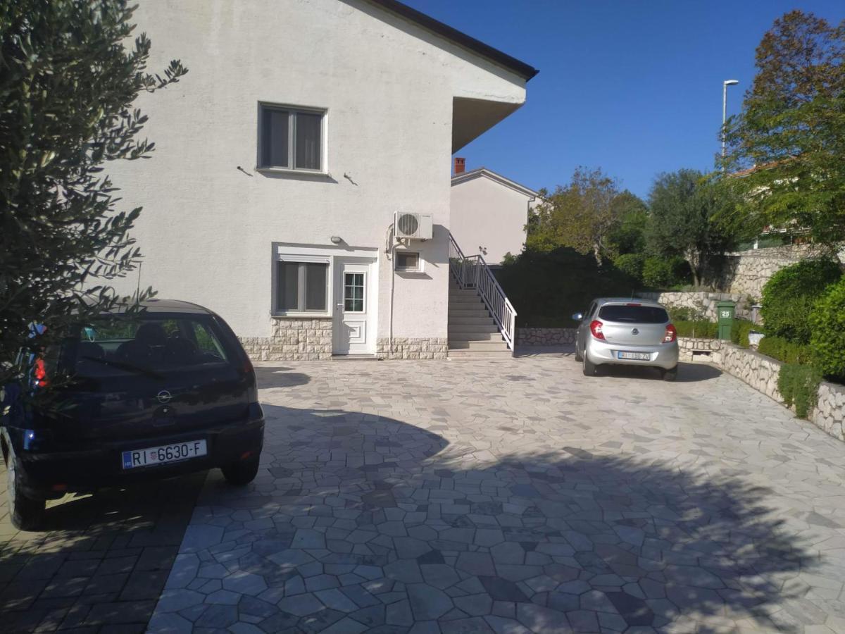 Apartments Marino Нови Винодолски Екстериор снимка